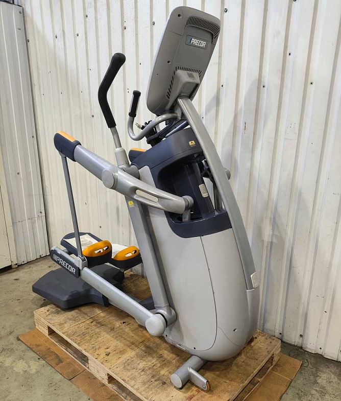Адаптивный тренажер PRECOR AMT100i (б/у), 430000 руб.