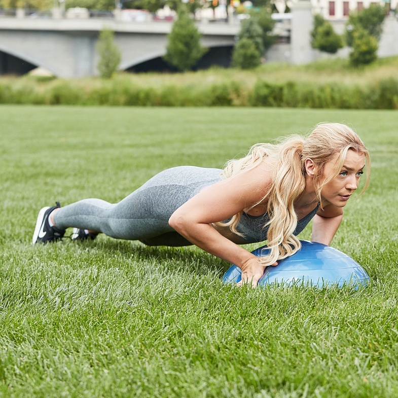 Балансировочная платформа BOSU Sport