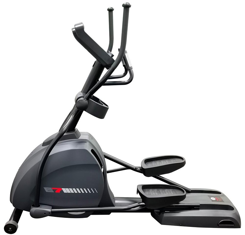 Эллиптичecкий тpeнaжep Circle Fitness E7