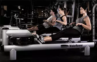 10 лет WaterRower в России – скидка 38% на гребной тренажер M1 510